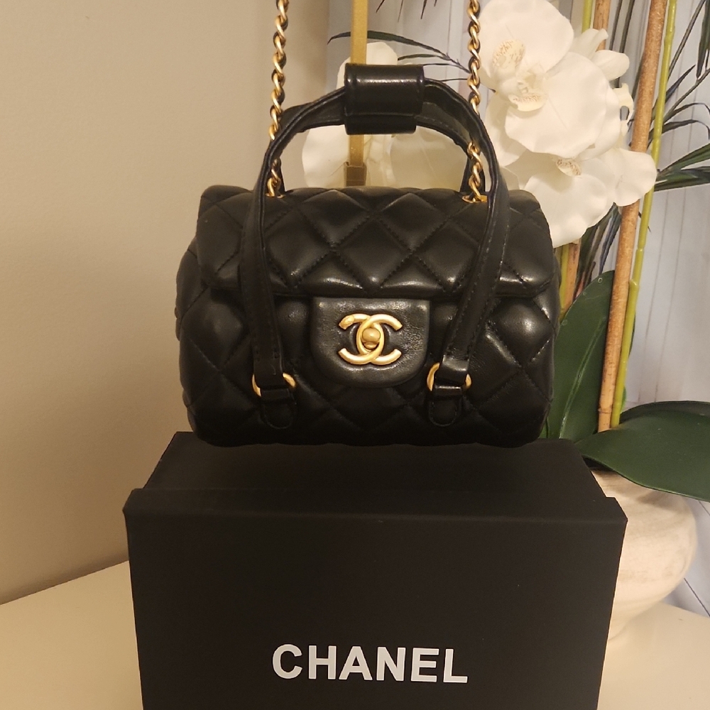 Chanel Black Quilted Leather Mini Flap Bag with Gold Chain